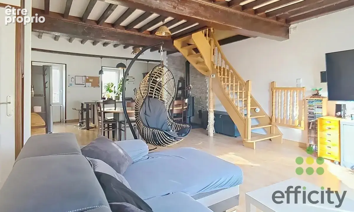 Maison 5 pièces 129 m² à vendre à Genilac (42800) - photo 2