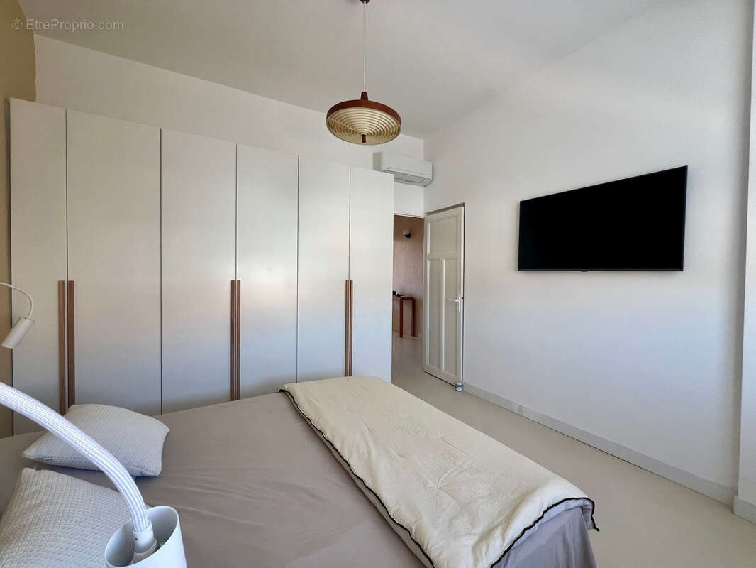 Appartement à MARSEILLE-7E