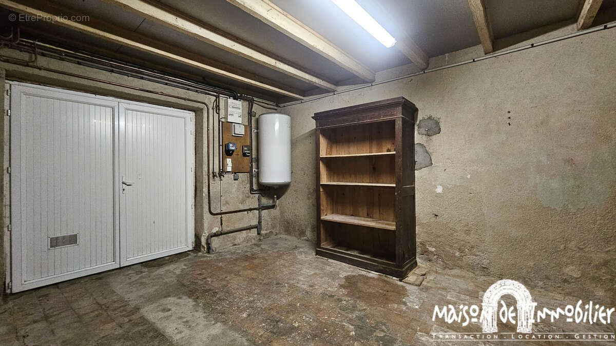 A vendre à BOUTIERS ST TROJAN - Maison de village - 3 chambres - 93m2 - Jardin, garage et dépendance - photo 10