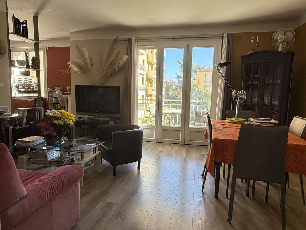 Appartement à AIX-EN-PROVENCE