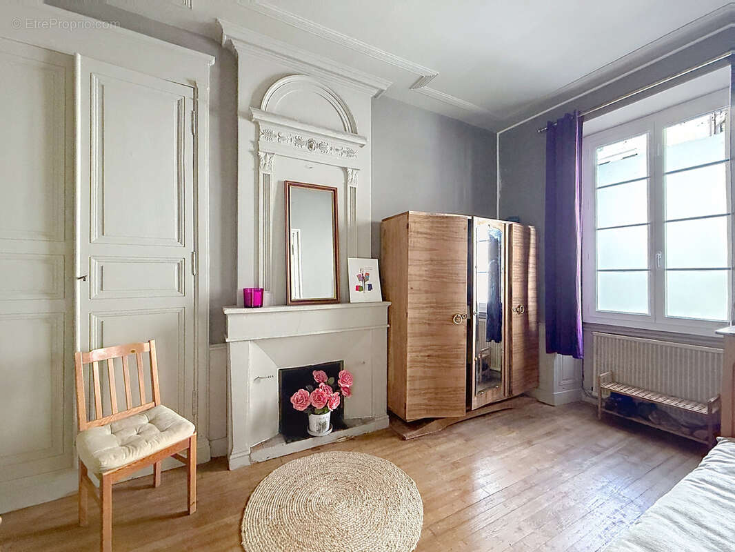 Maison à LA ROCHEFOUCAULD