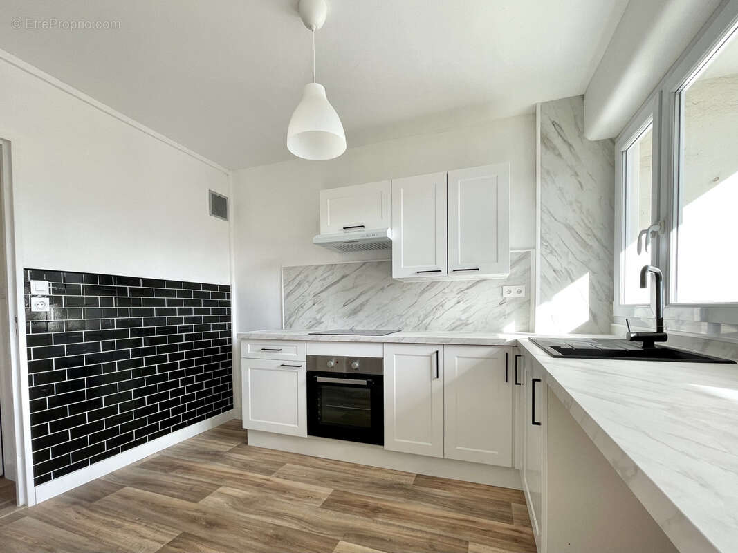 Appartement à HEROUVILLE-SAINT-CLAIR
