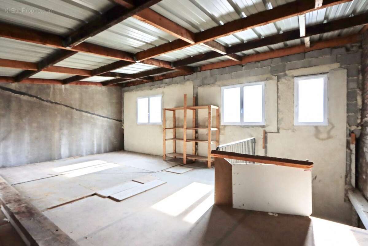 Commerce à SAINT-OUEN