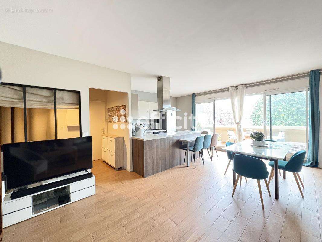 Appartement à RUEIL-MALMAISON