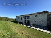 Photo 3 - Maison à ROQUEBRUNE