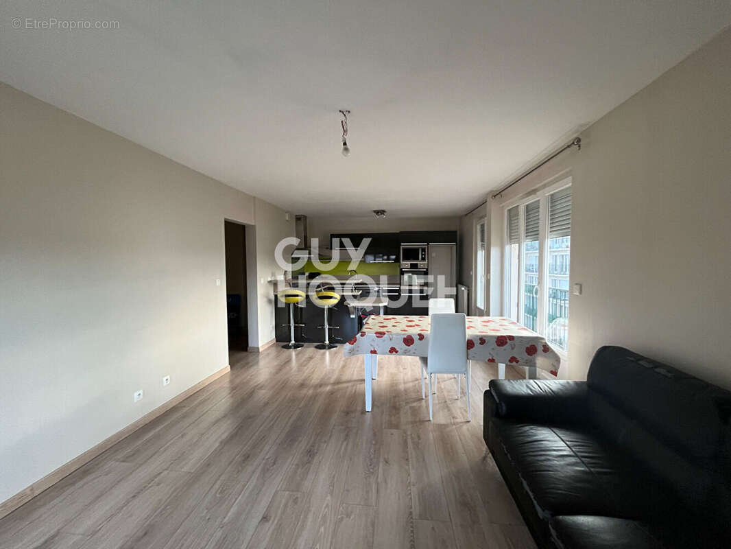 Appartement à MALESHERBES
