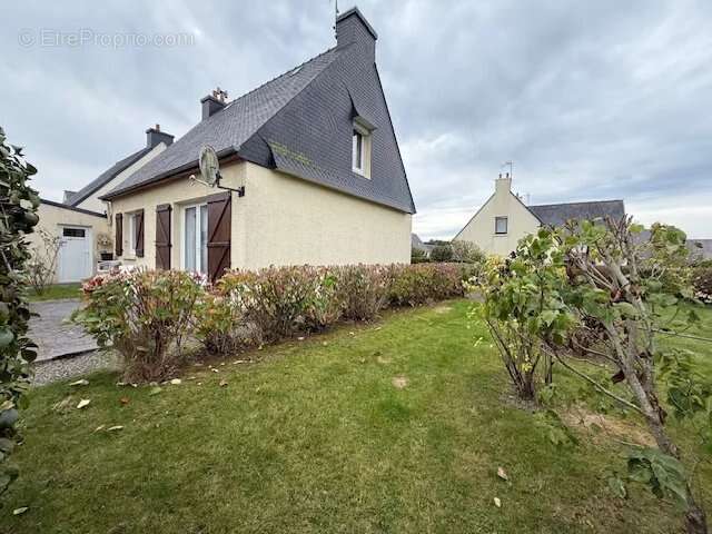 Maison à PLEUMEUR-BODOU