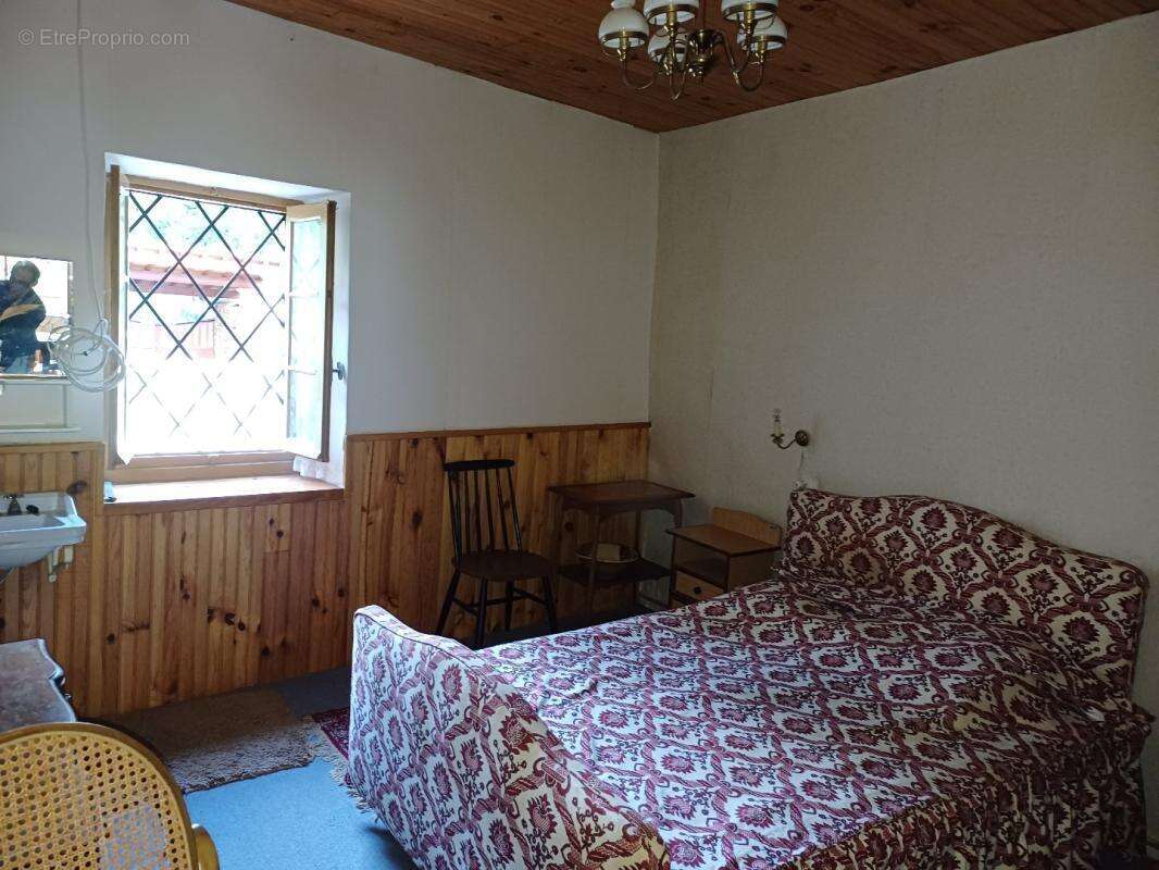 Maison à NEBIAS