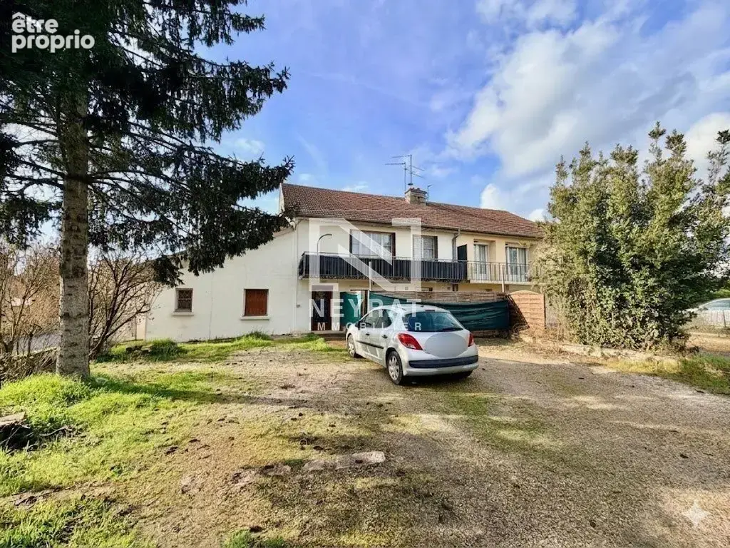 Appartement à CHAMPFORGEUIL