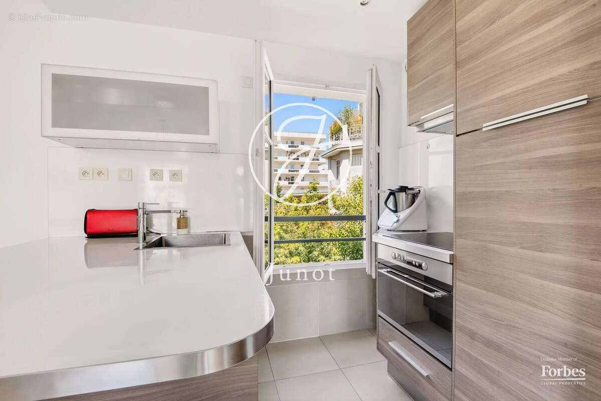 Appartement à SAINT-CLOUD