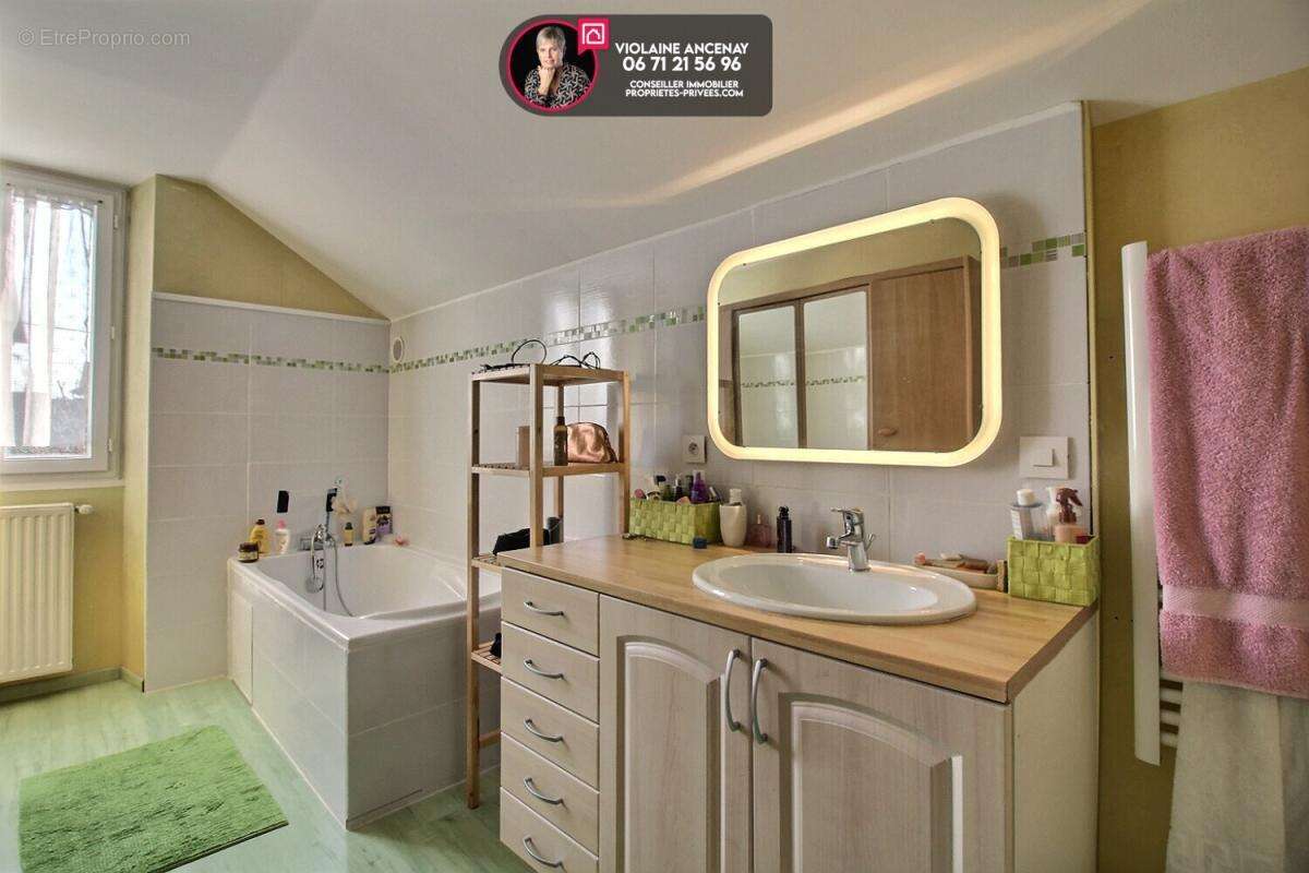 Maison à AIX-LES-BAINS