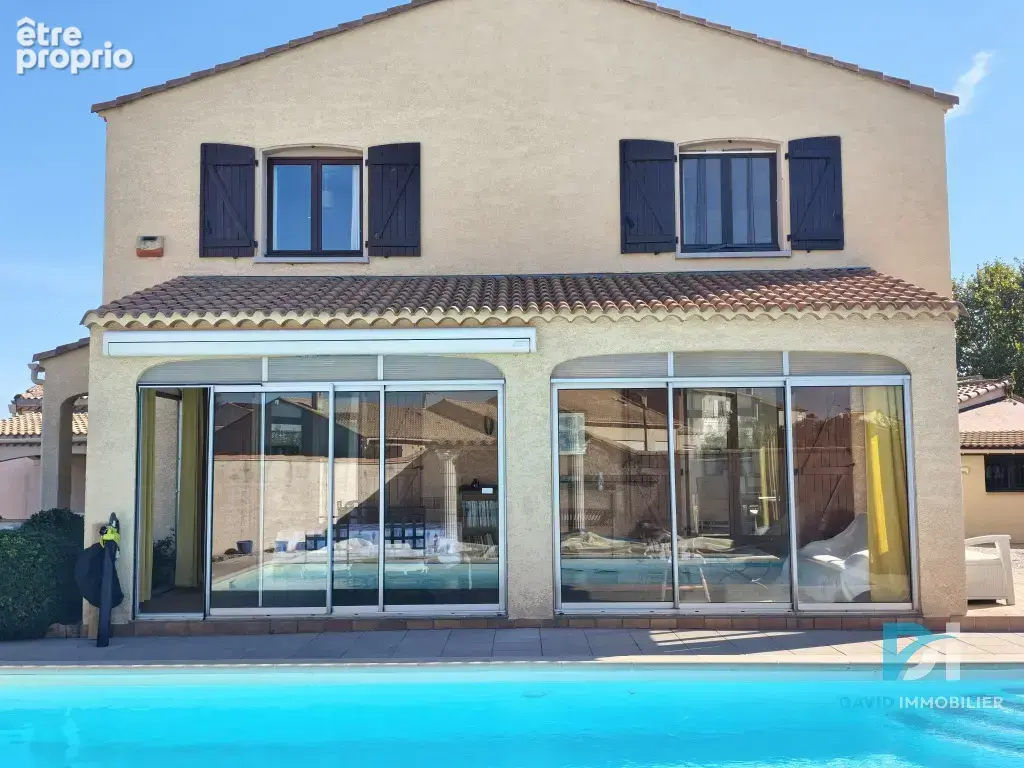 VIAS   Villa familiale avec piscine chauffée dans un environnement calme - photo 4