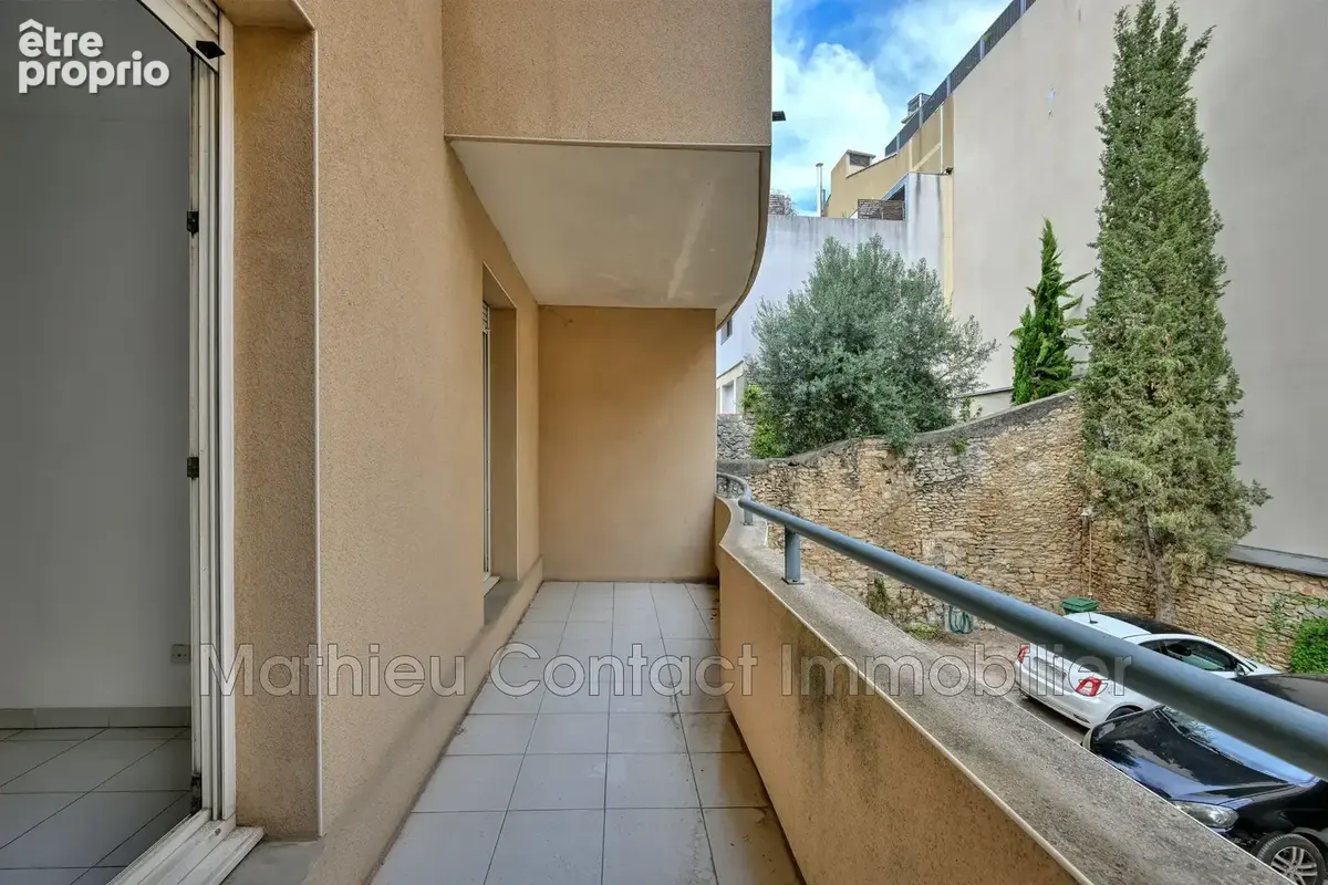 Appartement 3 pièces 71 m² à vendre à Nimes (30900) - photo 2