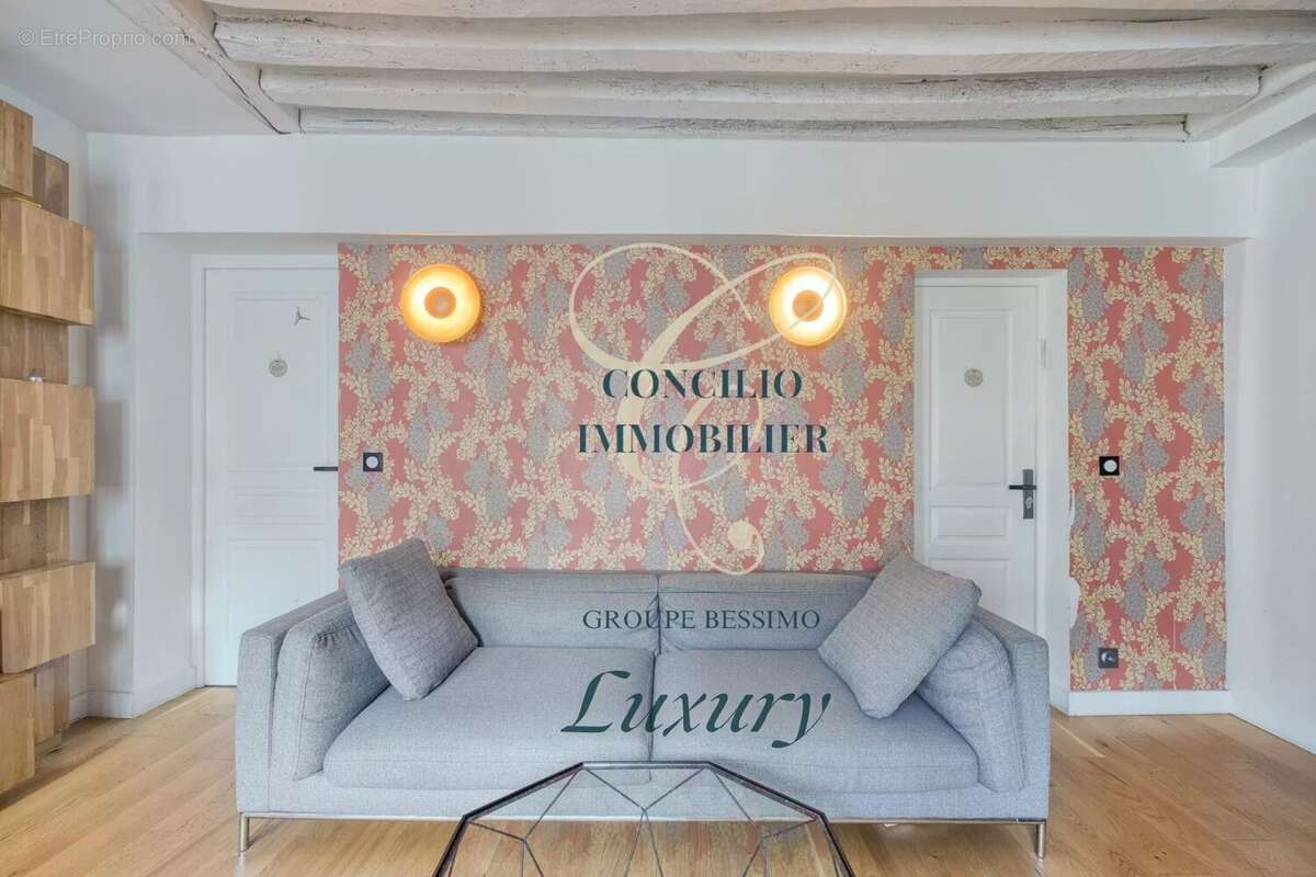 Appartement à PARIS-2E