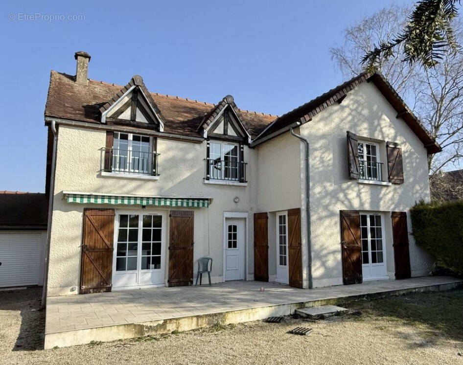Maison à AUXON