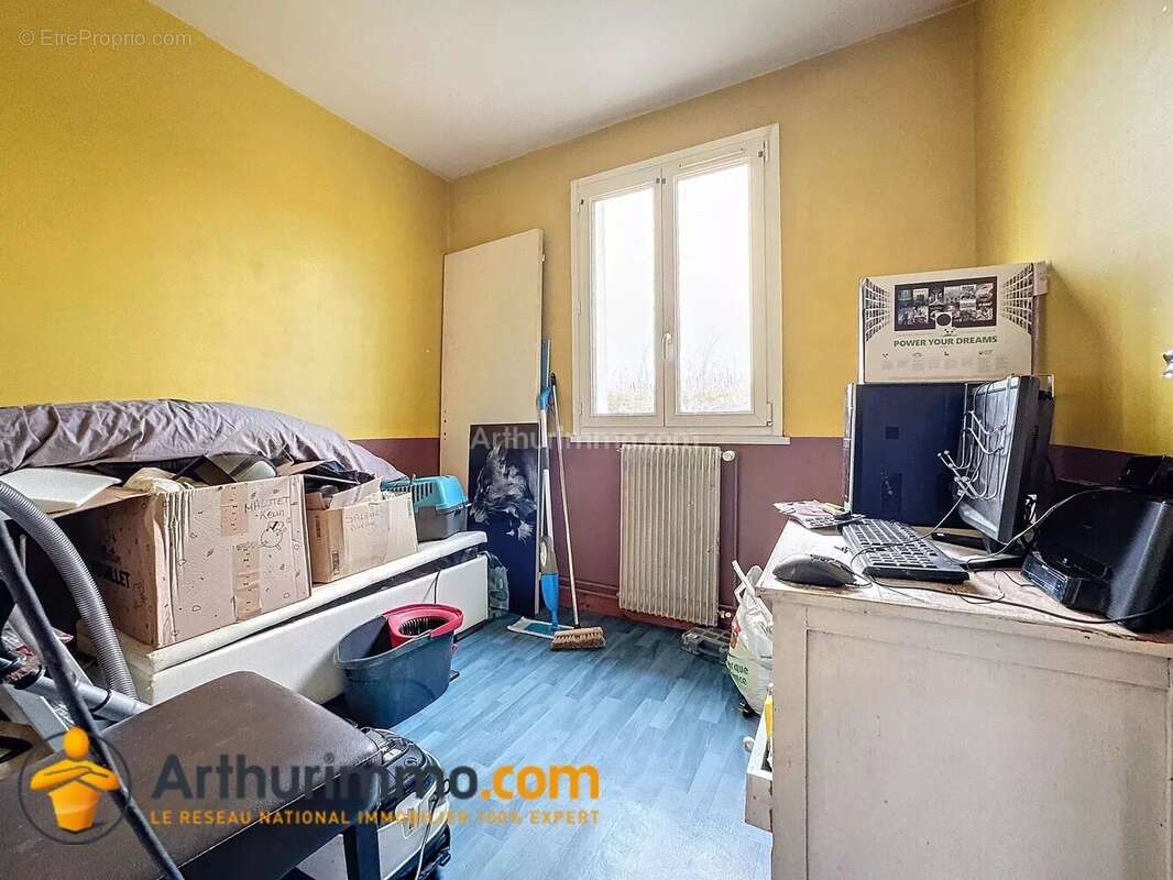 Maison à CHIGNY-LES-ROSES