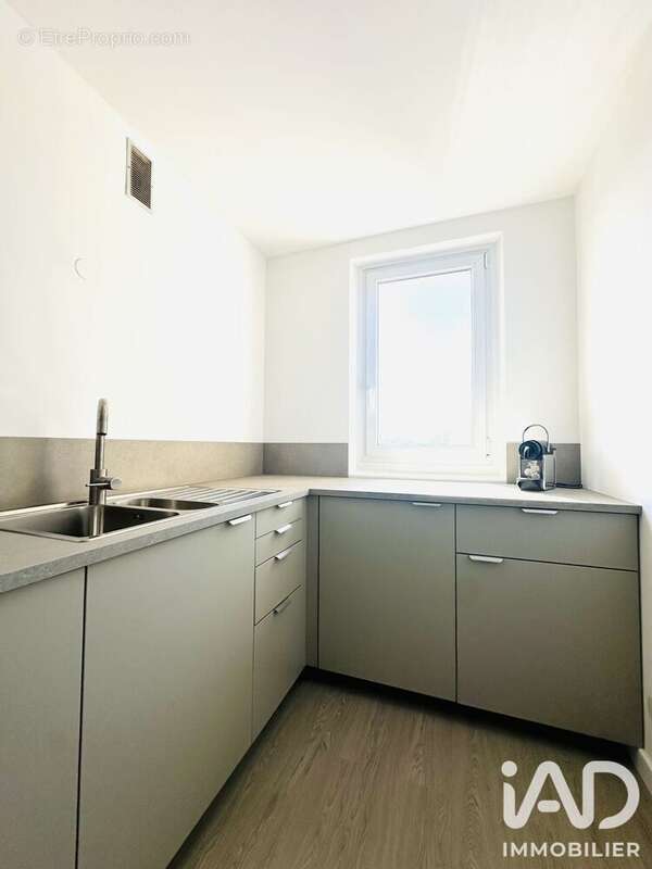 Appartement 91 m² à Talant  - photo 3