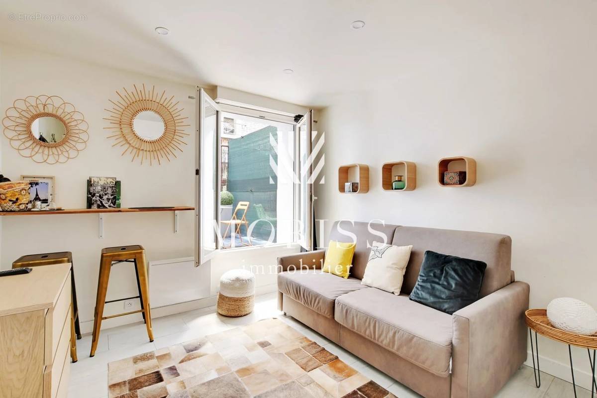 Appartement à PARIS-15E