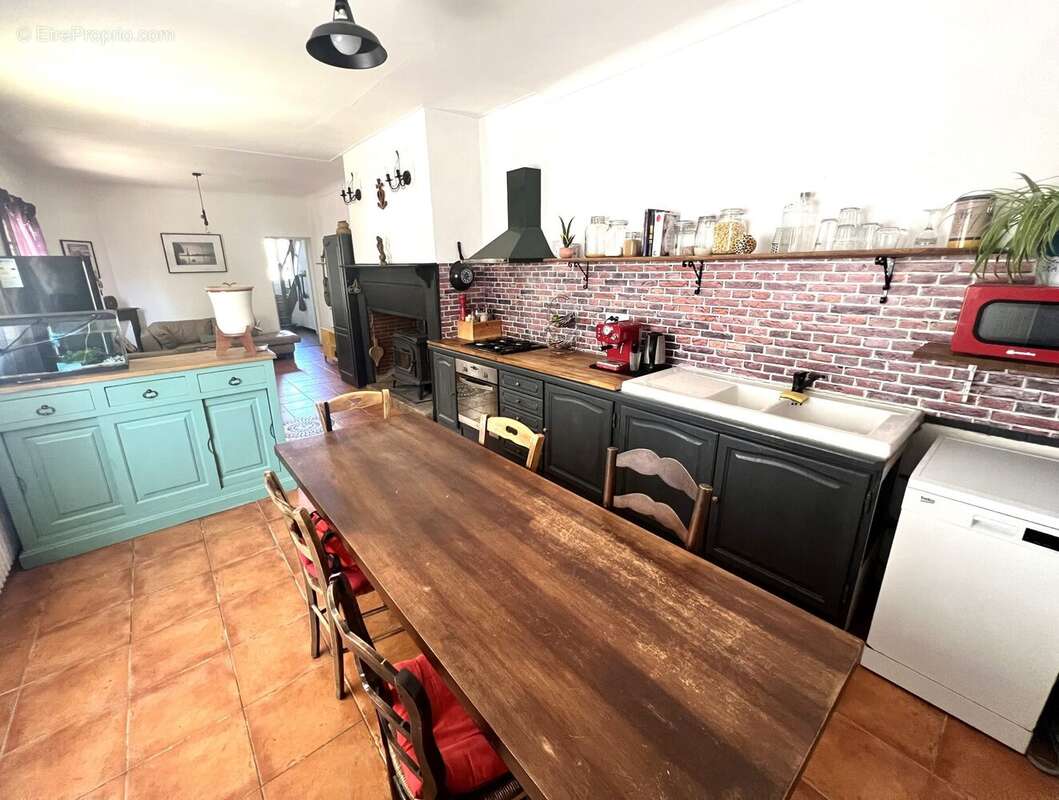 Maison 109 m² à Sarlat-La-Caneda  - photo 6