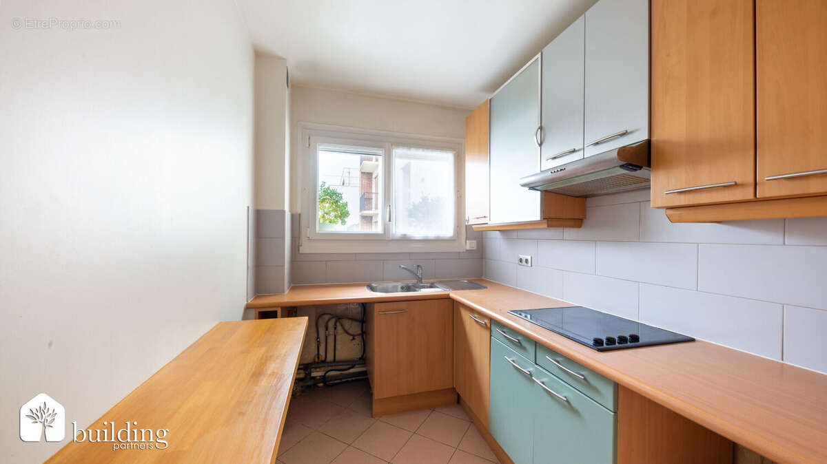 Appartement à LEVALLOIS-PERRET