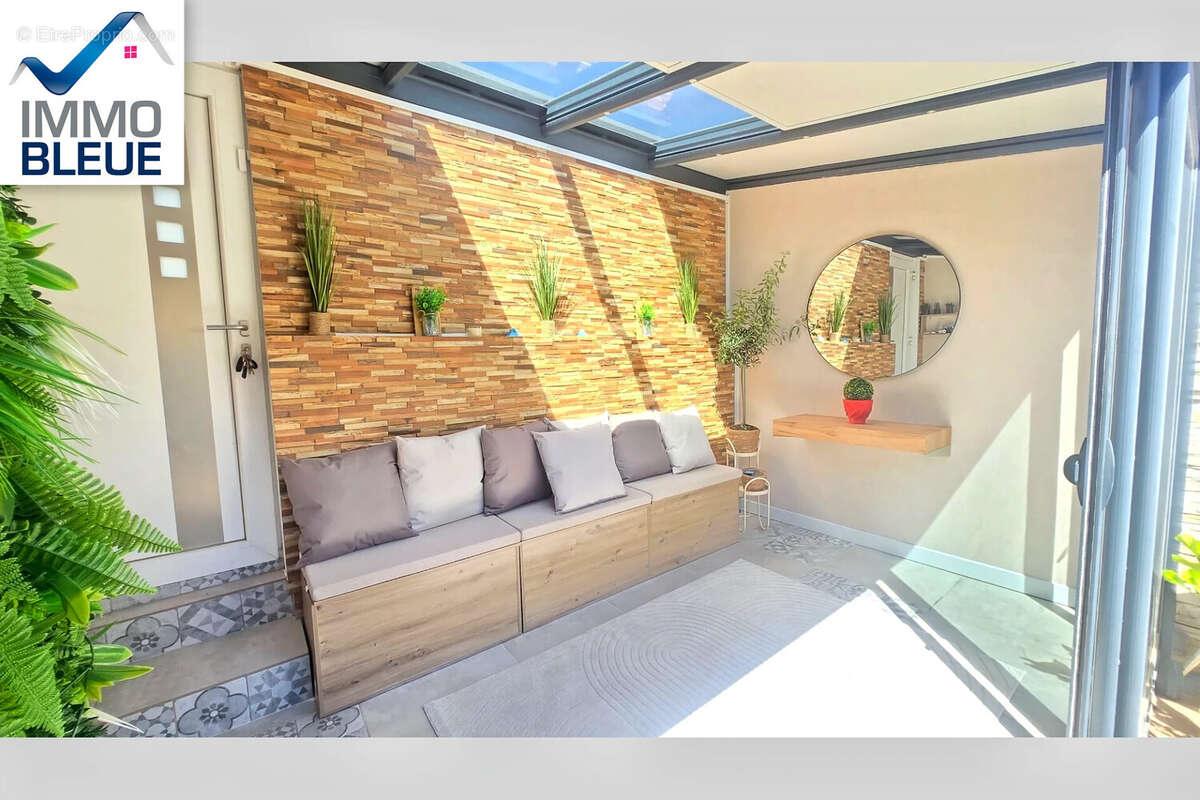 Maison à SAUSSET-LES-PINS
