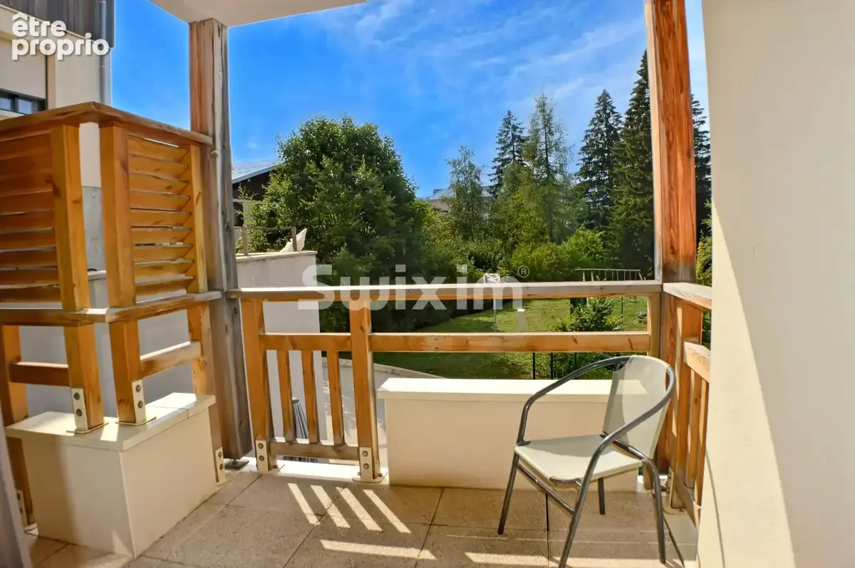 Appartement à LES ROUSSES
