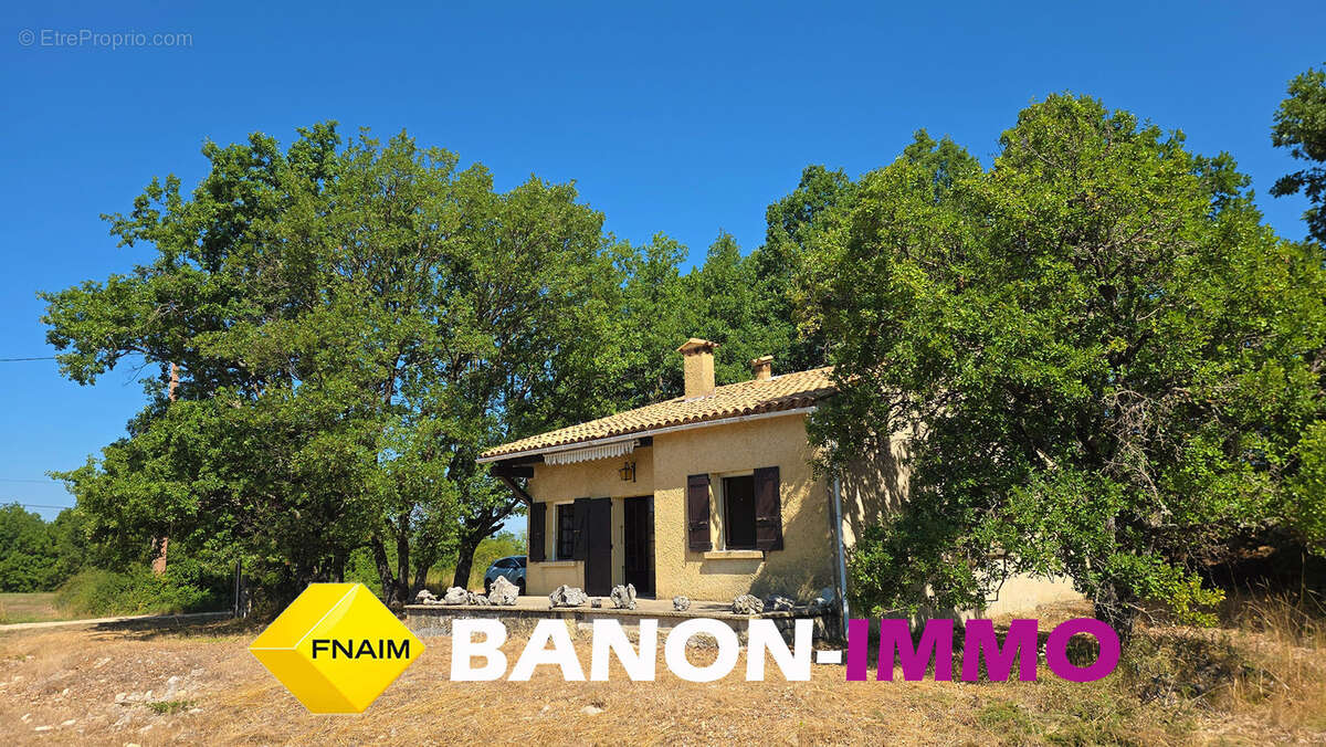 Maison de campagne sur 5 000 m2 de terrain - photo 12