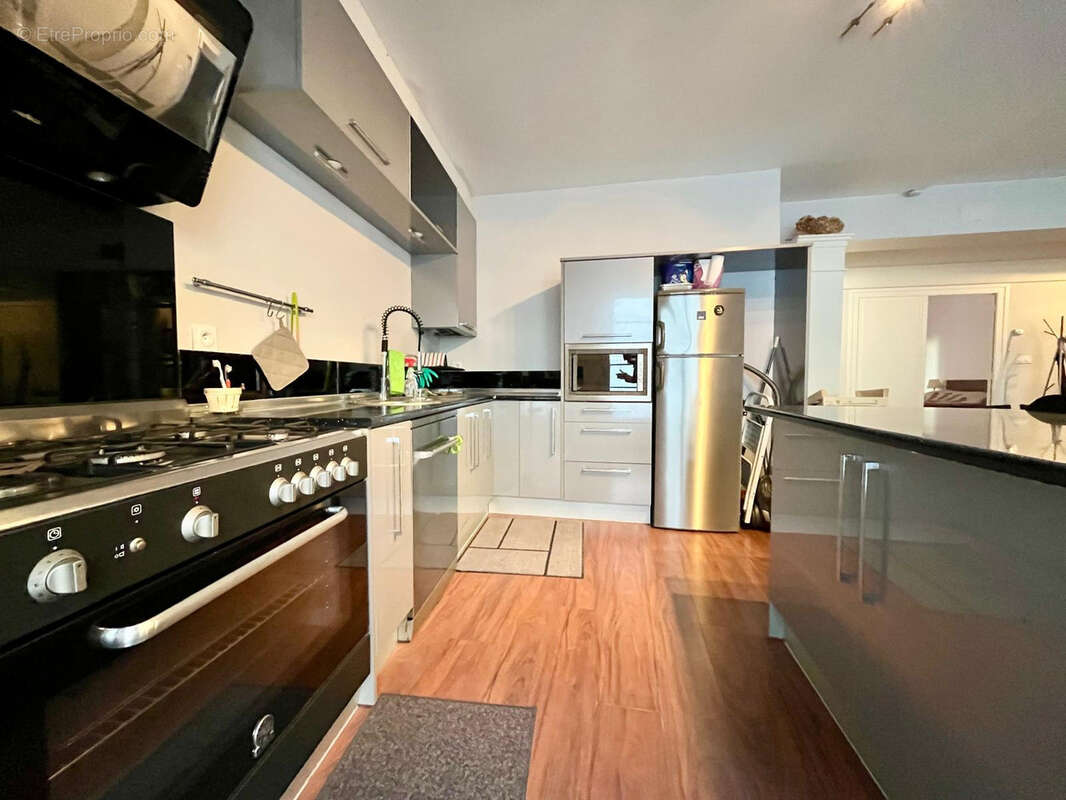 Au coeur du quartier plage, appartement 5 pièces avec superbe terrasse - photo 13