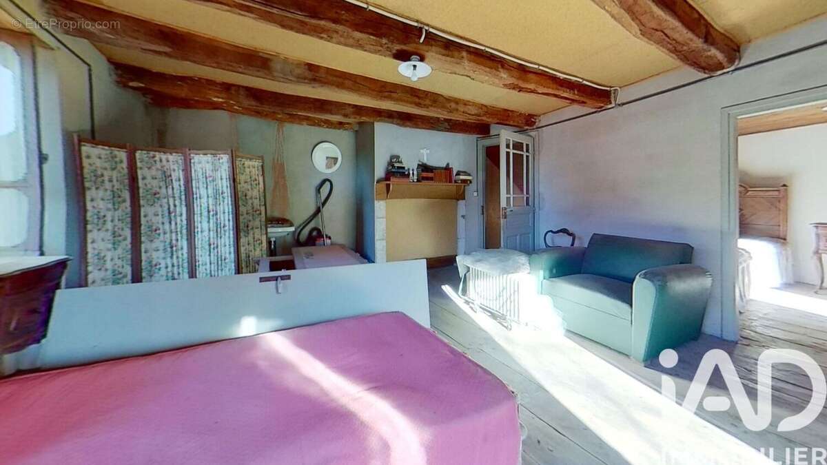 Maison 83 m² à Rilhac-Xaintrie  - photo 7