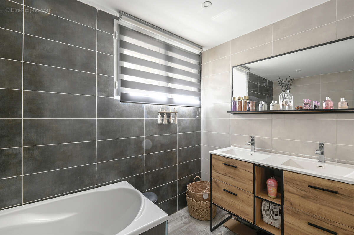 Maison à MARSEILLE-12E