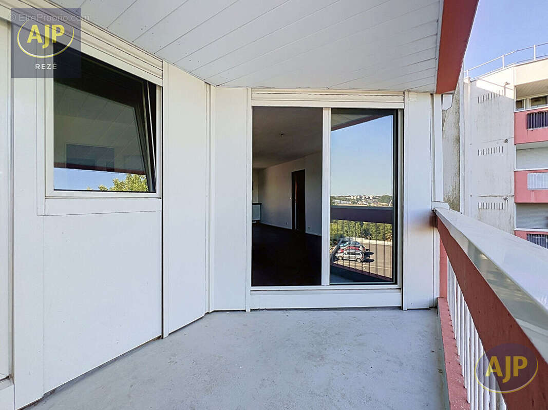 Appartement à REZE