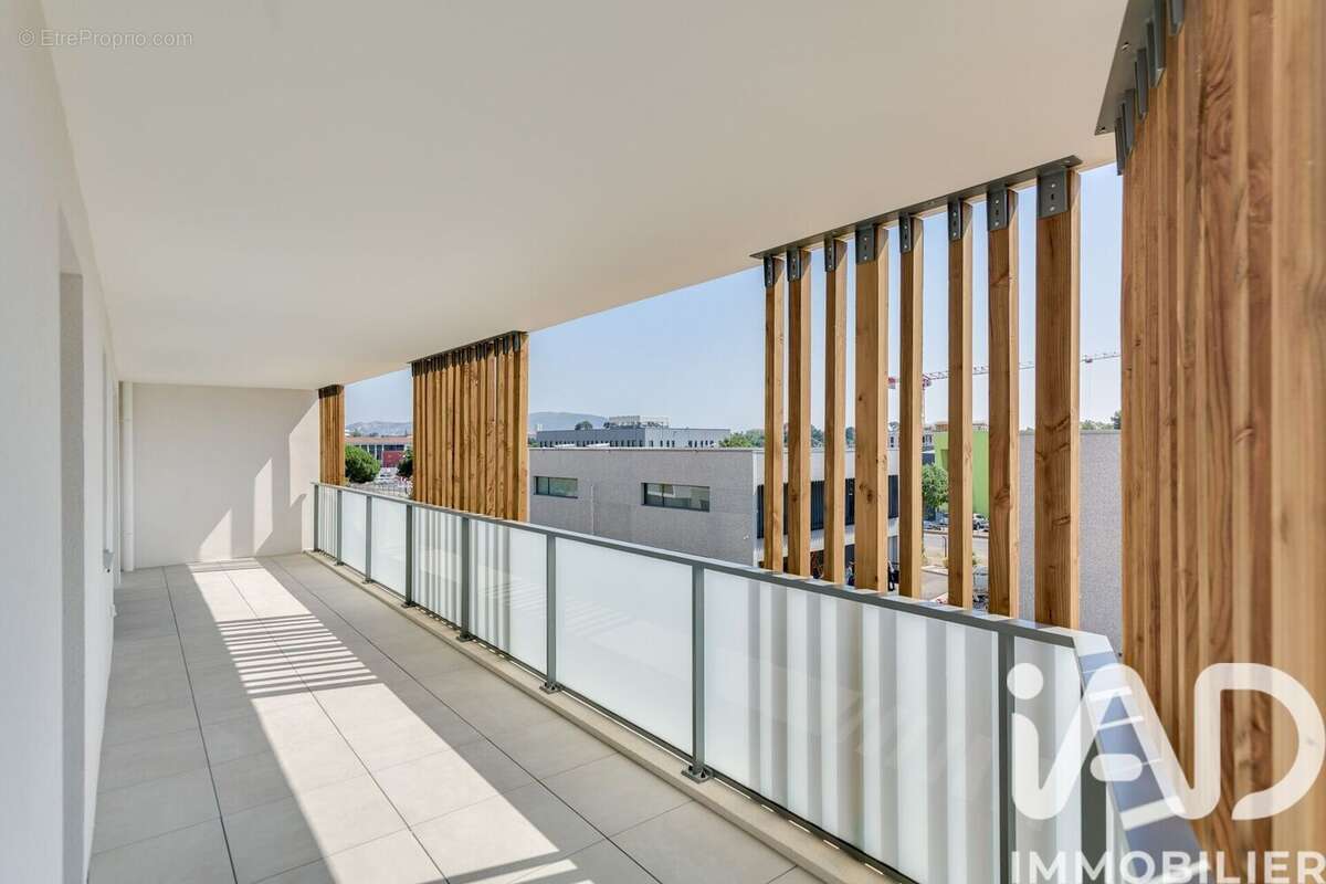 Photo 2 - Appartement à MARSEILLE-13E