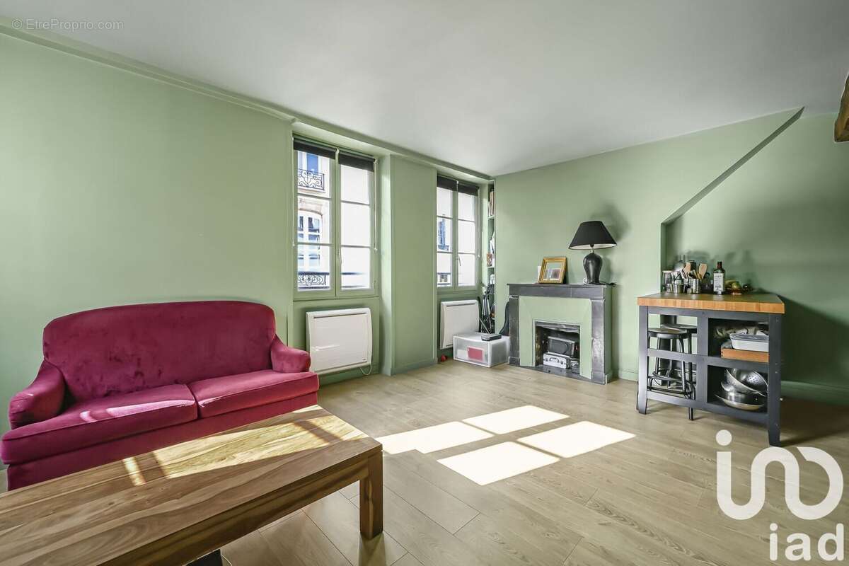 Photo 2 - Appartement à PARIS-4E