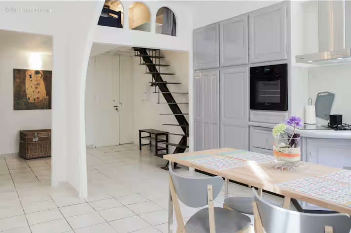 Appartement à AIX-EN-PROVENCE