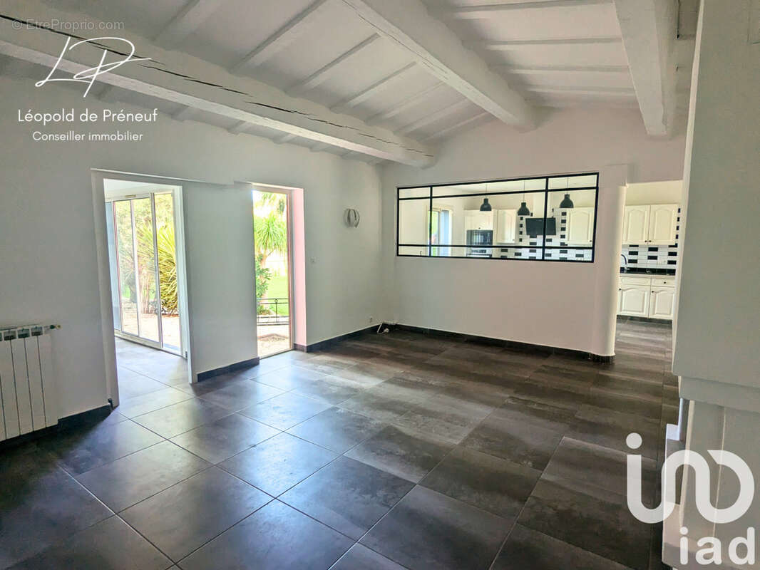 Photo 5 - Maison à SIX-FOURS-LES-PLAGES