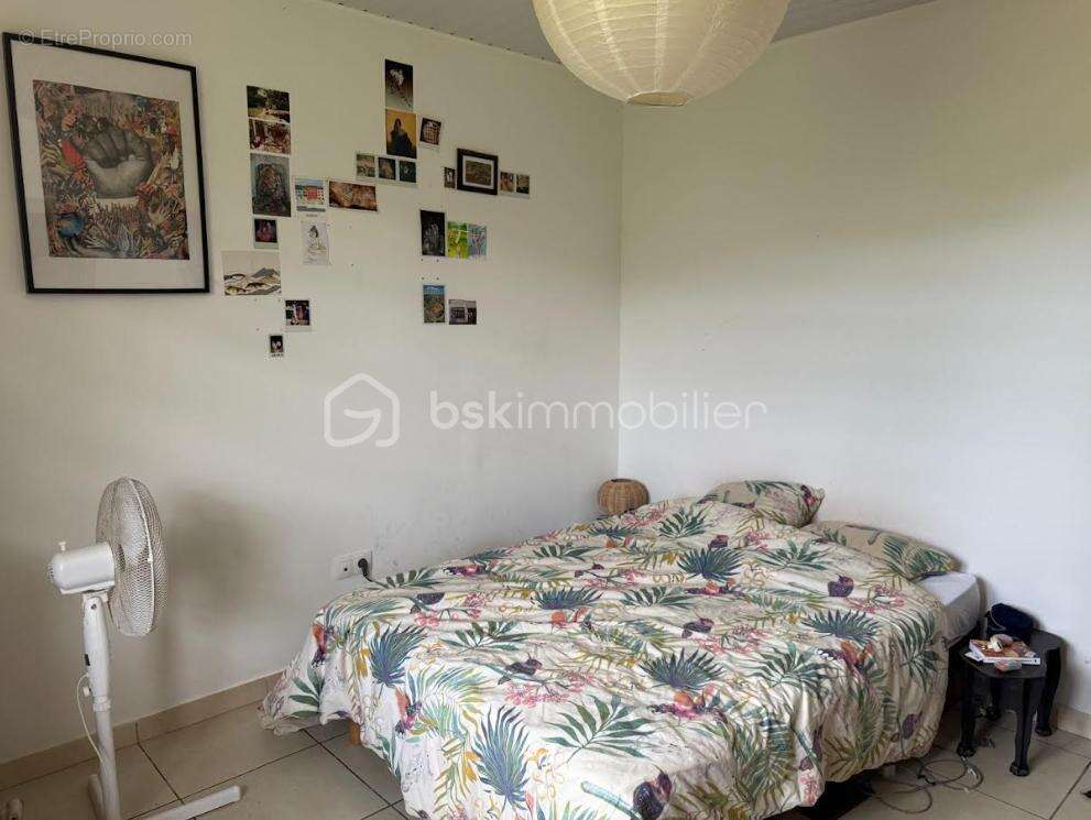 Maison à REMIRE-MONTJOLY