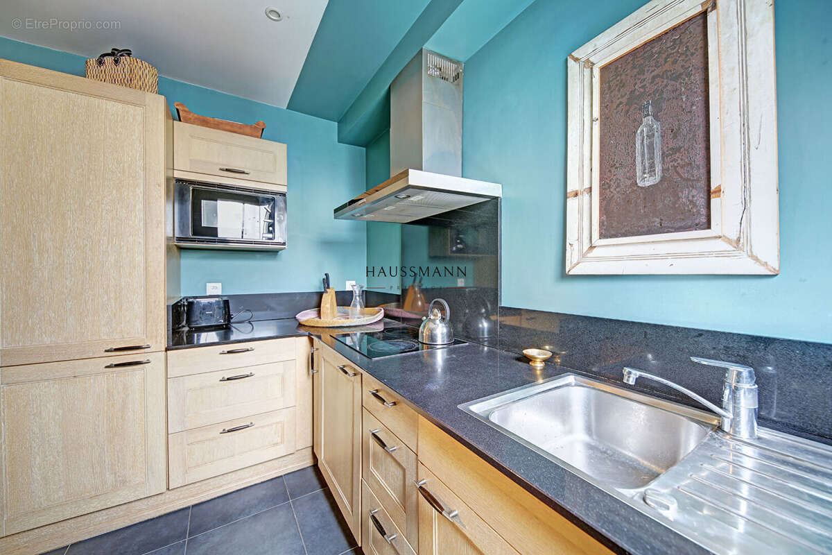 Appartement à PARIS-7E