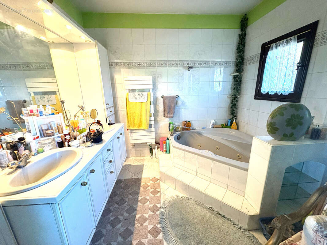 Maison à DRAGUIGNAN