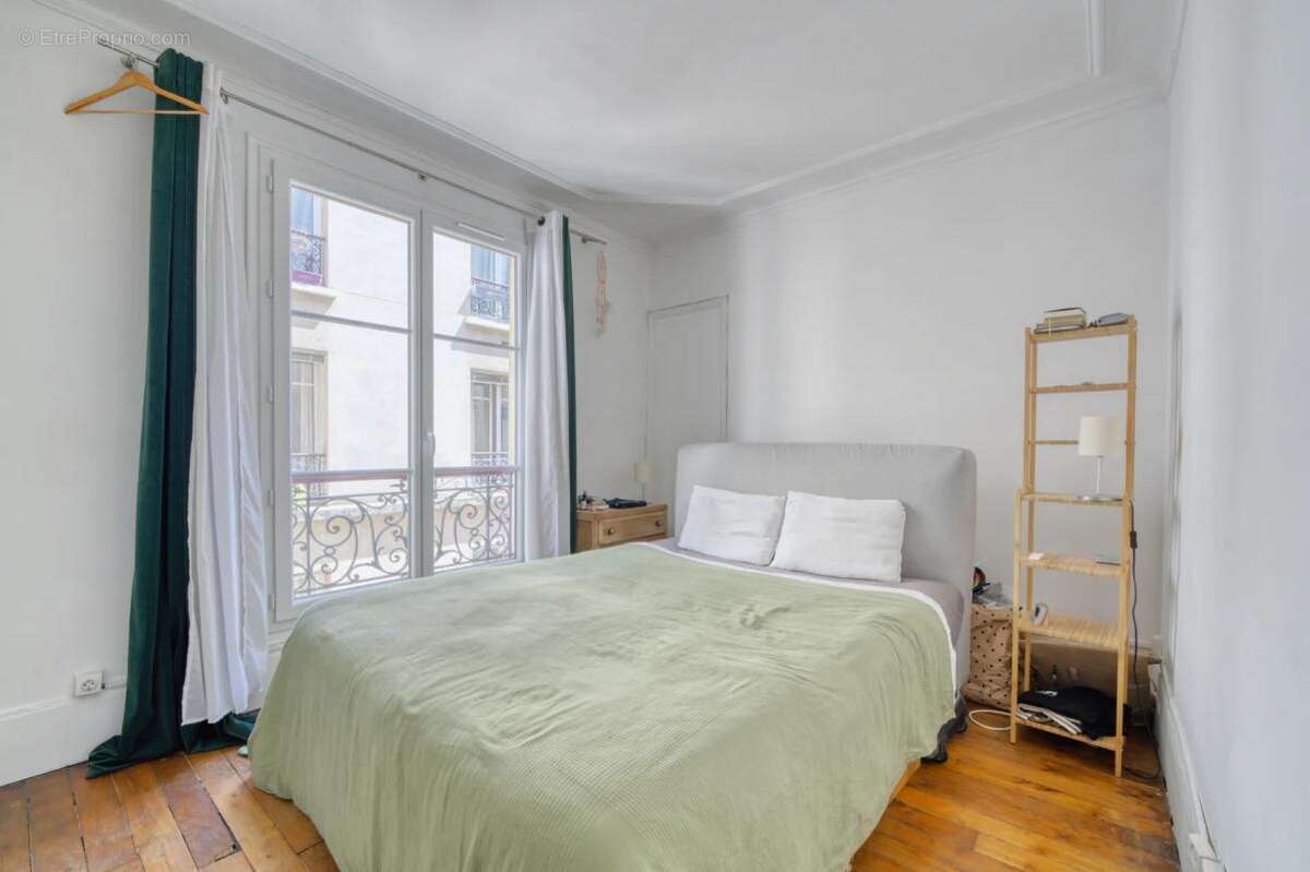 Maison à PARIS-18E