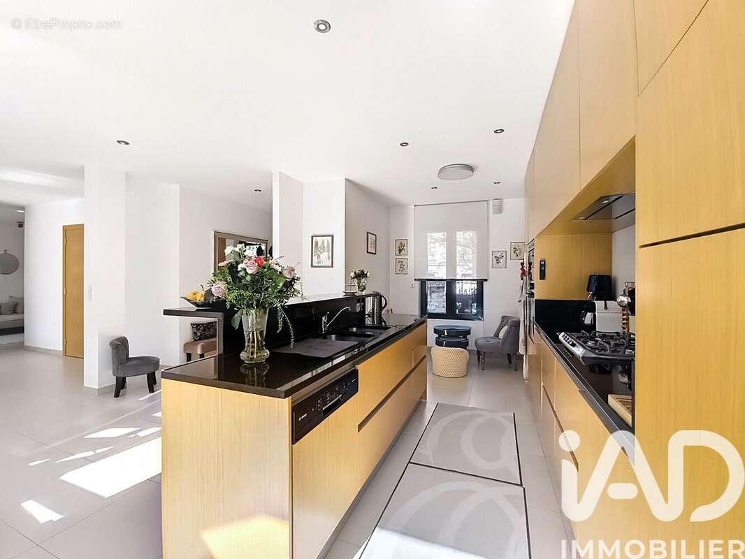 Photo 6 - Maison à SAINT-MAUR-DES-FOSSES