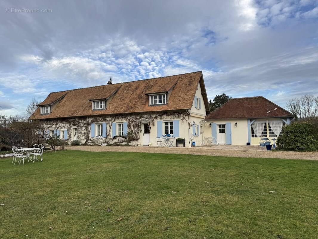 Maison à PINTERVILLE