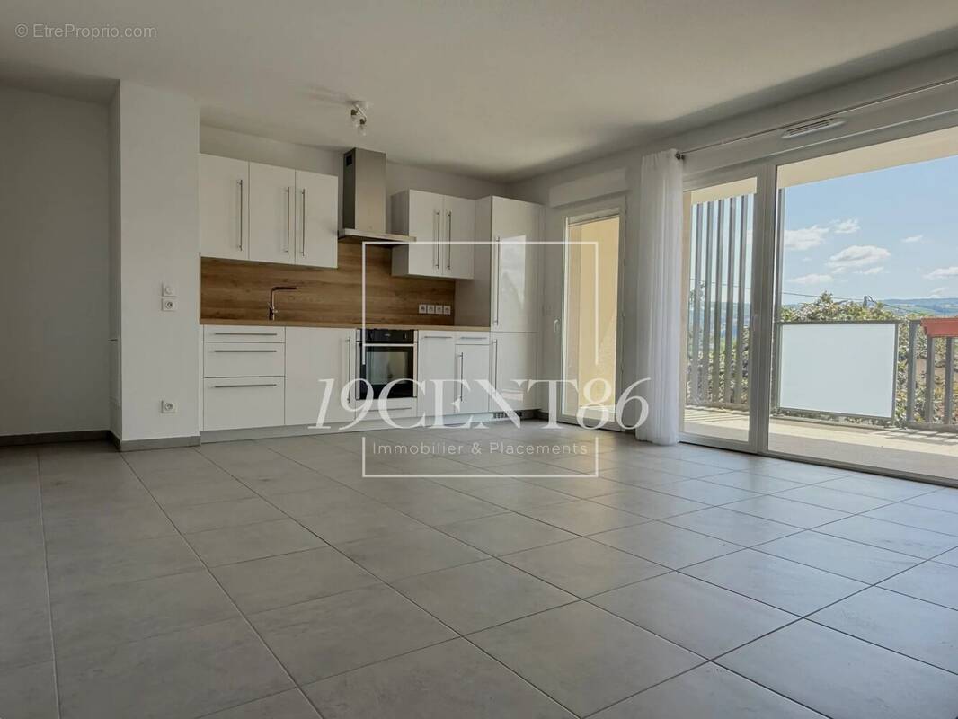 Appartement à CHASSE-SUR-RHONE