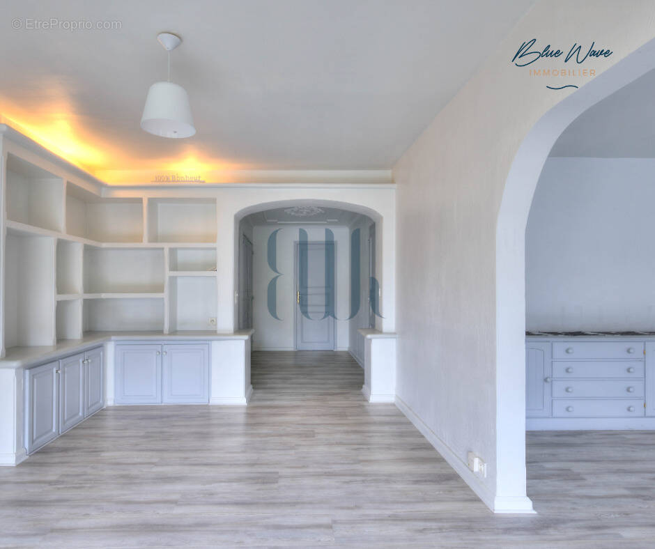 Appartement à COGOLIN