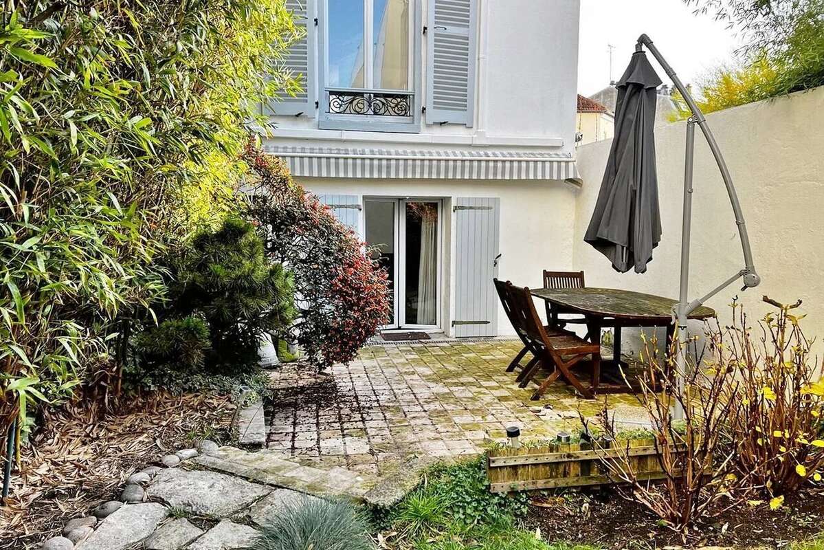 Maison à LE PERREUX-SUR-MARNE