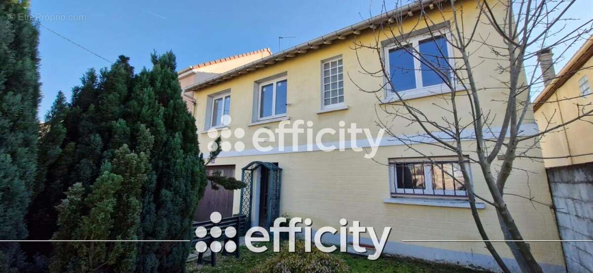 Maison à VILLEPARISIS