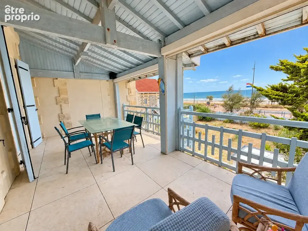 Soulac-sur-mer -- villa de 200 m2 en première ligne - photo 11