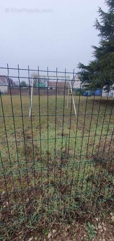 Terrain à SAINT-DENIS-EN-VAL