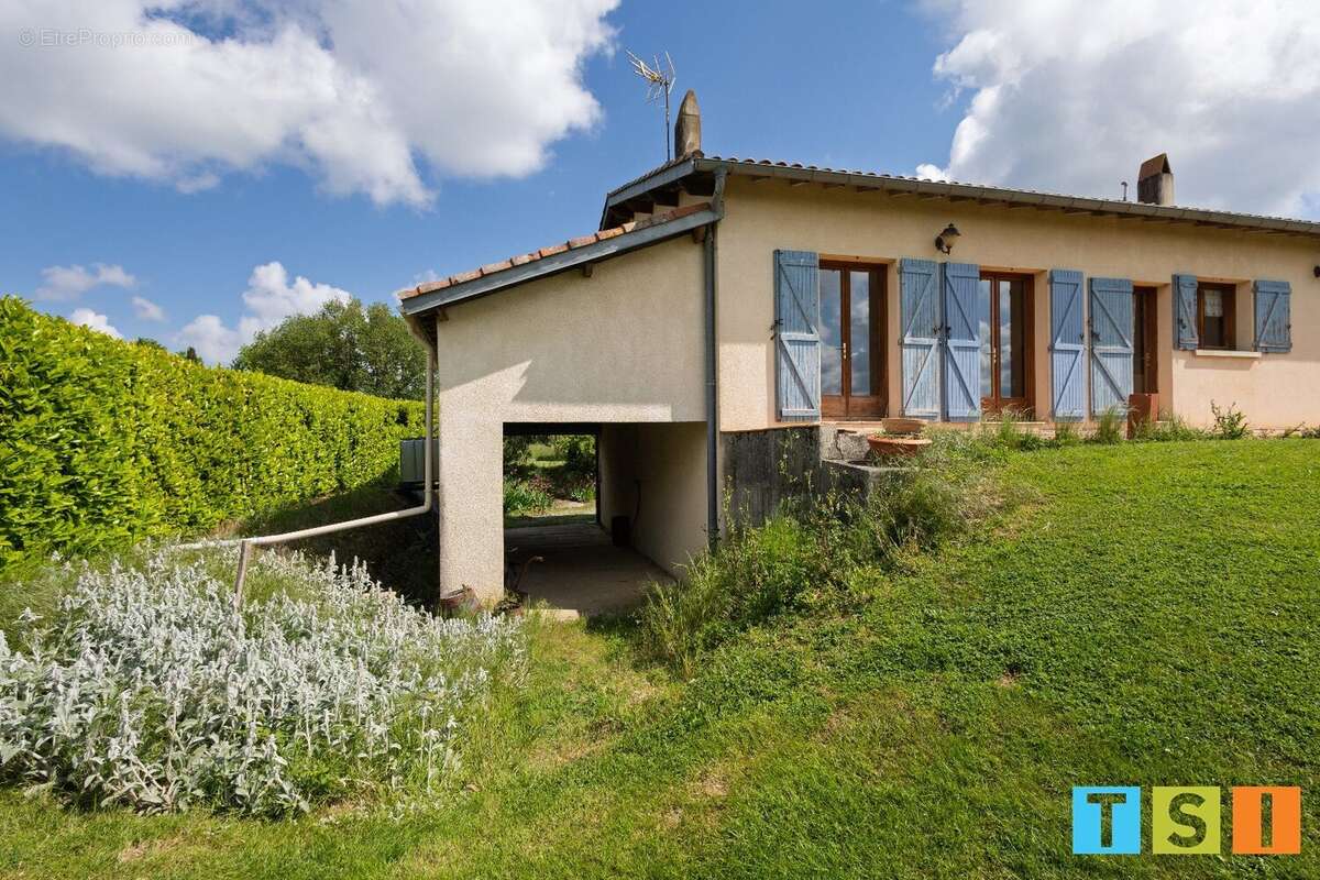 Maison à LE FOUSSERET