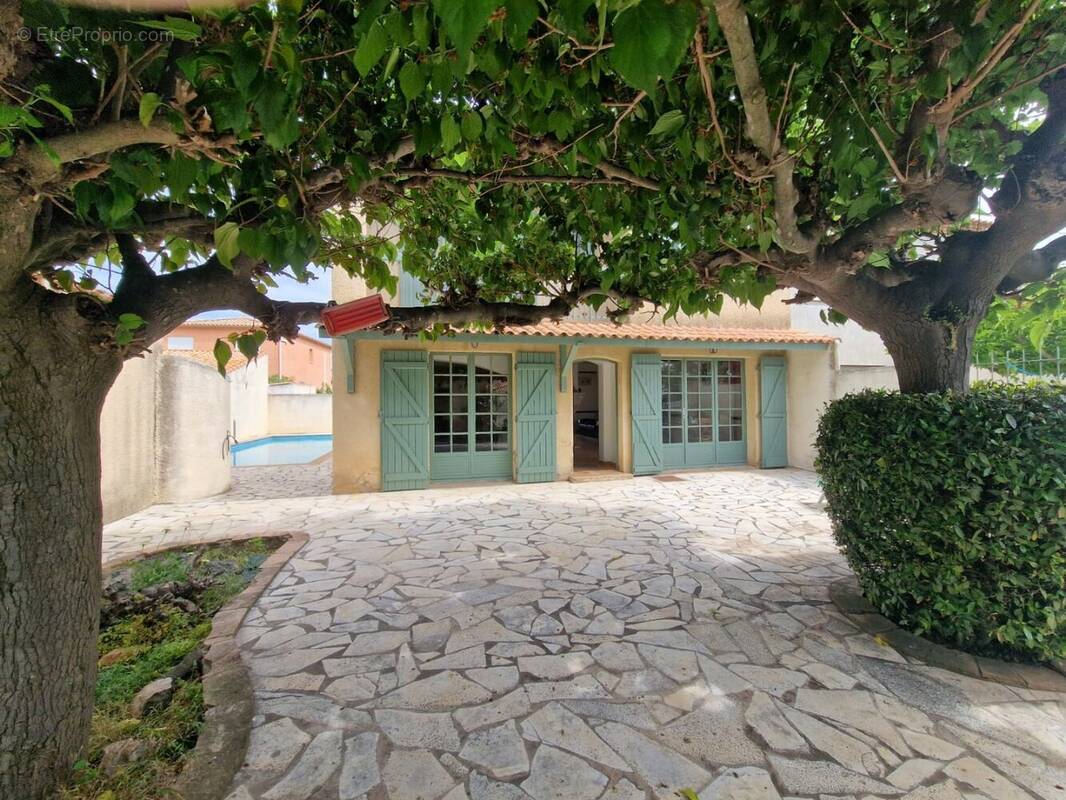 Maison à BESSAN