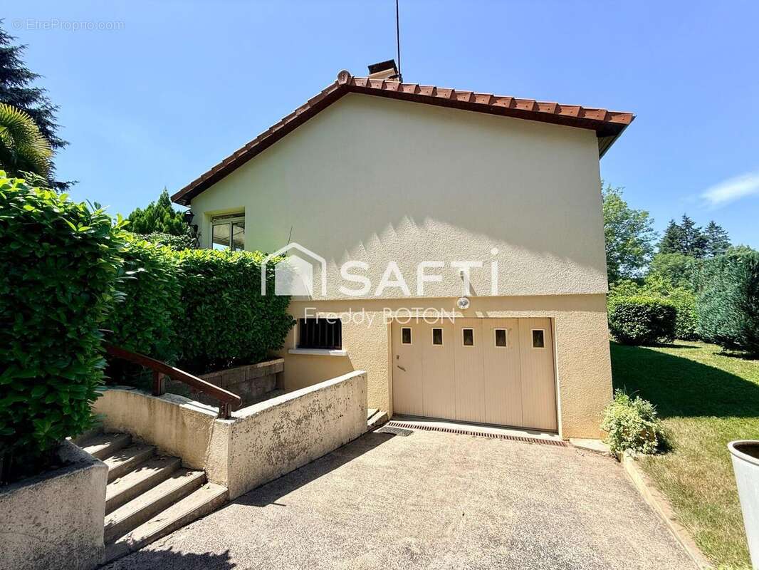 Photo 2 - Maison à SECONDIGNY